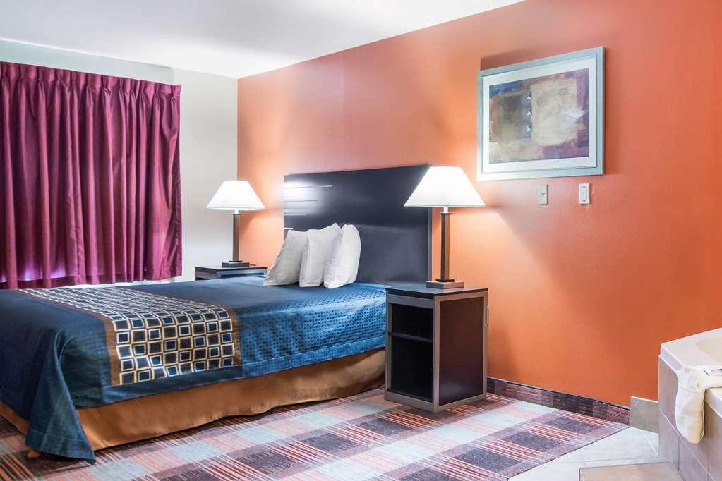 Americas Best Value Inn - Мейбълтън Екстериор снимка