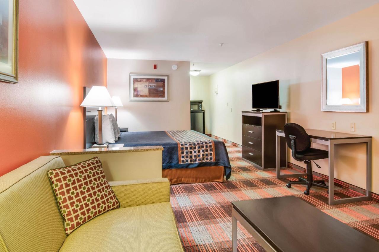 Americas Best Value Inn - Мейбълтън Екстериор снимка