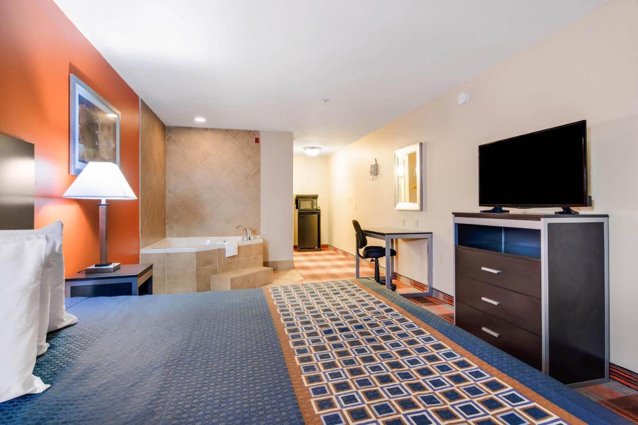 Americas Best Value Inn - Мейбълтън Екстериор снимка