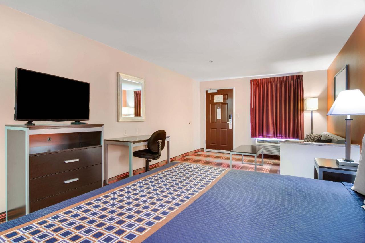 Americas Best Value Inn - Мейбълтън Екстериор снимка